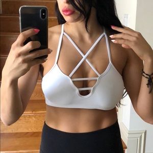 White workout bra